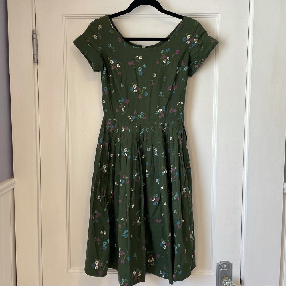 Vintage Floral Full-Skirted Dress